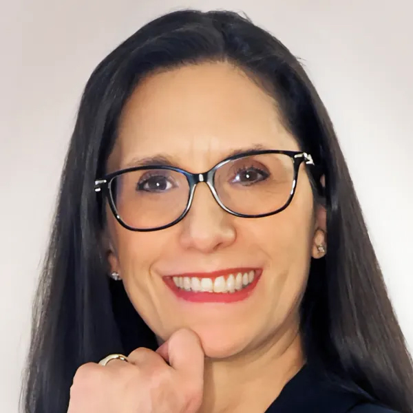 Dr. Maria Fabbro
